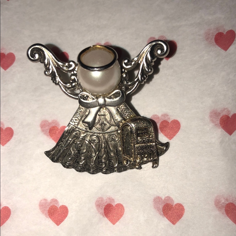 SWEETEST ANGEL BROOCH